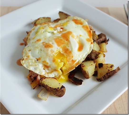 Potato Hash and Egg  (5)