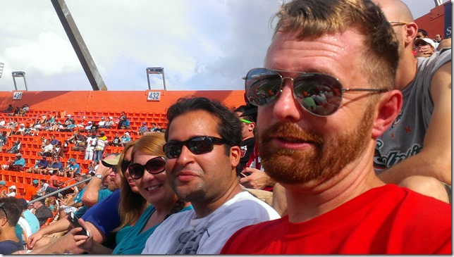 DAS Biergarten Dolphins Falcon Game (24)