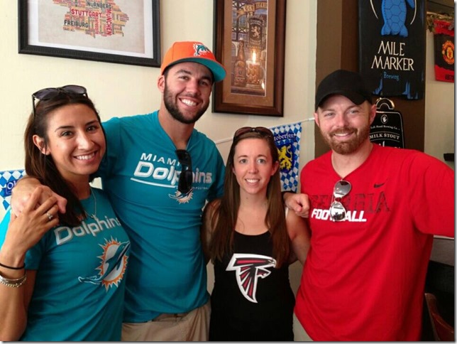 DAS Biergarten Dolphins Falcon Game (1)