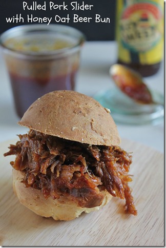 Pulled-Pork-Slider-with-Honey-Oat-Beer-Bun-Beer-BBQ-Sauce