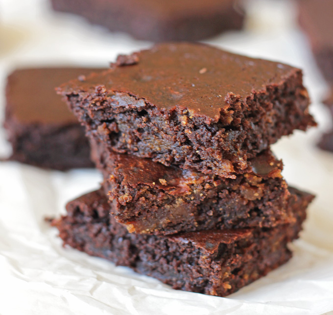 Black Bean Brownies with Homemade Peanut Butter Swirl - Life Food and Beer
