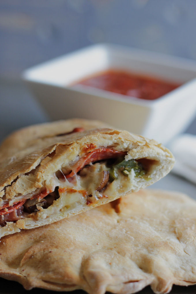 Huck's Amazing Calzone- Life Food and Beer